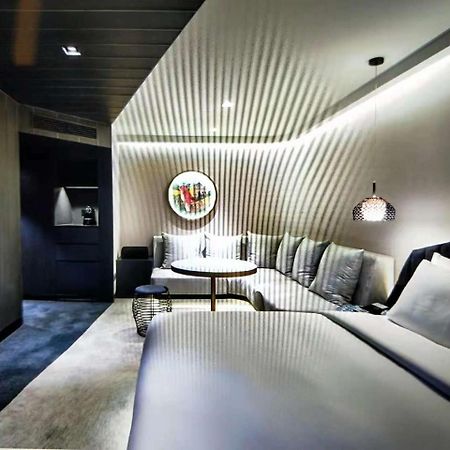 Vue Hotel Beijing Bagian luar foto