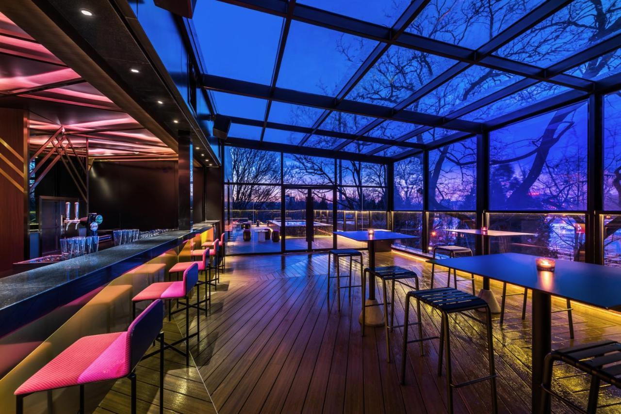 Vue Hotel Beijing Bagian luar foto