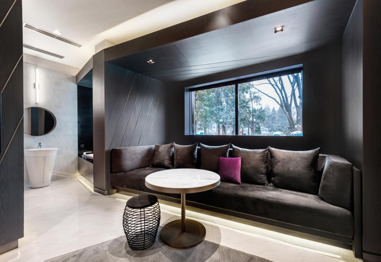 Vue Hotel Beijing Bagian luar foto