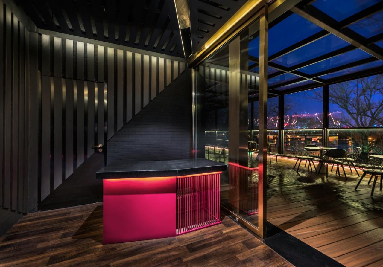 Vue Hotel Beijing Bagian luar foto