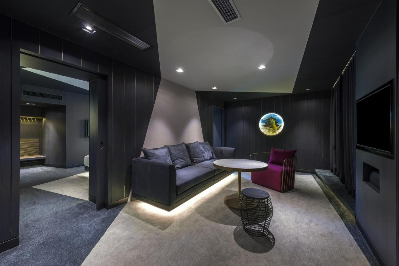 Vue Hotel Beijing Bagian luar foto