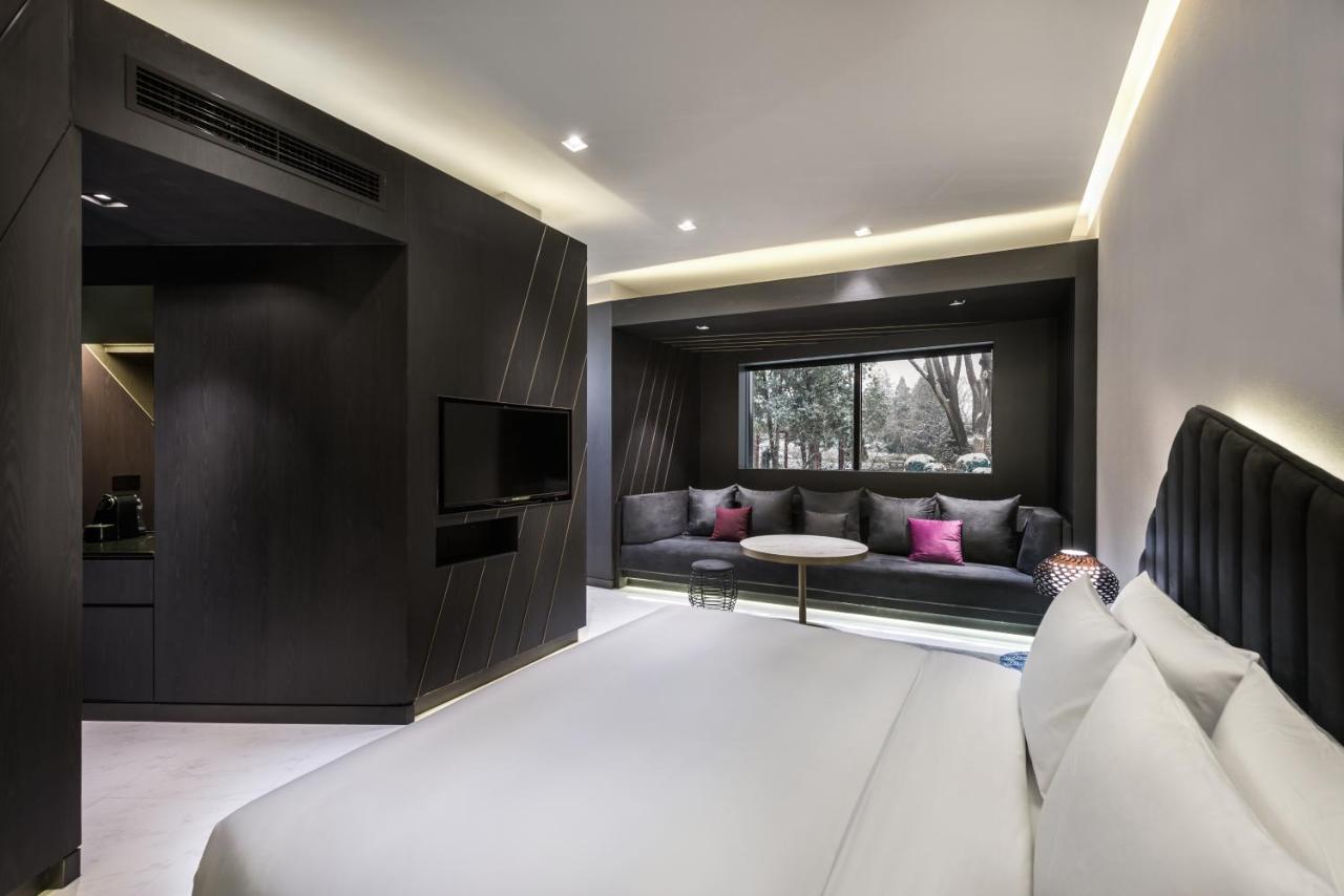 Vue Hotel Beijing Bagian luar foto
