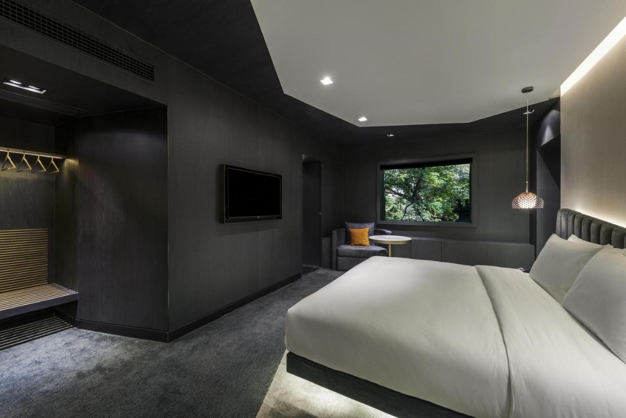 Vue Hotel Beijing Bagian luar foto