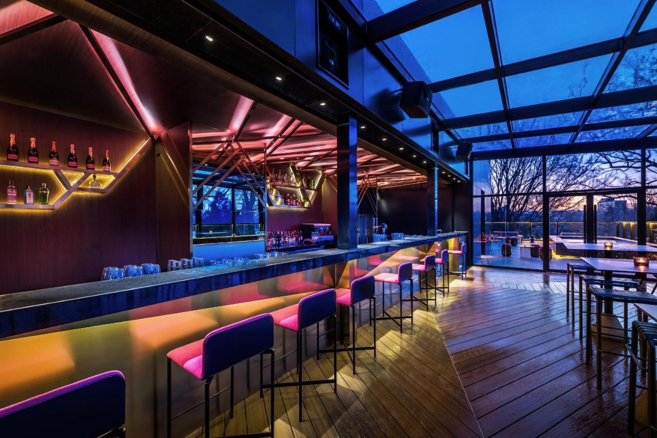 Vue Hotel Beijing Bagian luar foto